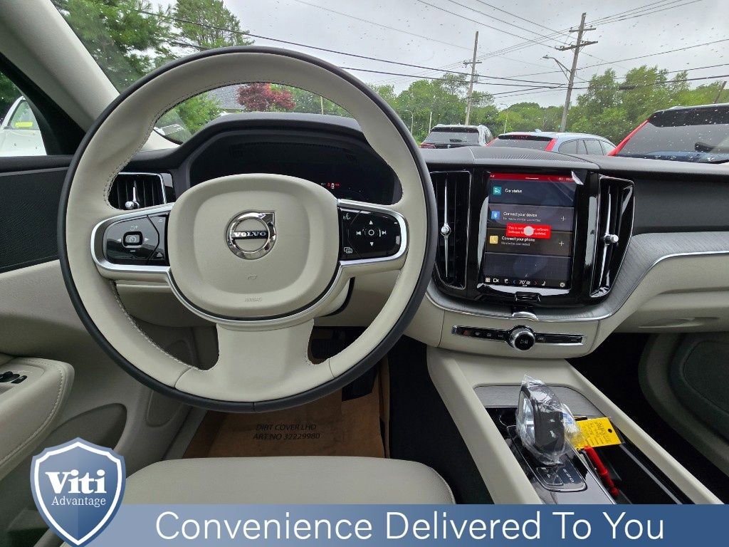Used 2025 Volvo XC60 T8 Plus w/ Protection Package Premier image 11