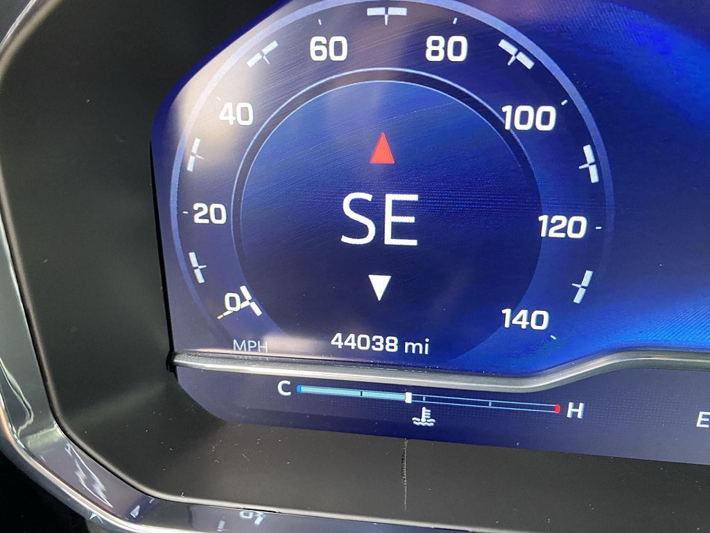 Certified 2023 Chevrolet Silverado 1500 LT AWD/4WD image 24