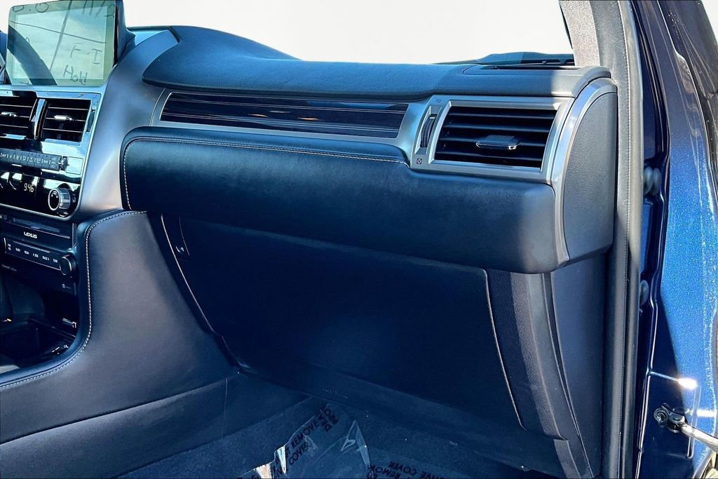 Used 2023 Lexus GX 460 Premium image 9