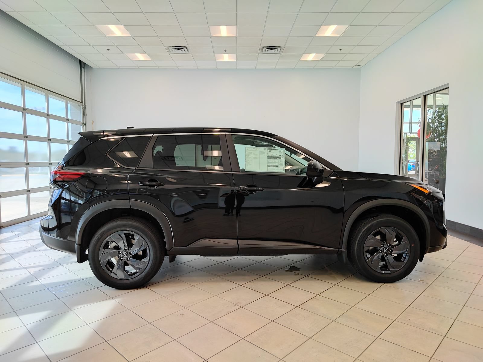 New 2026 Nissan Rogue SV AWD/4WD image 2