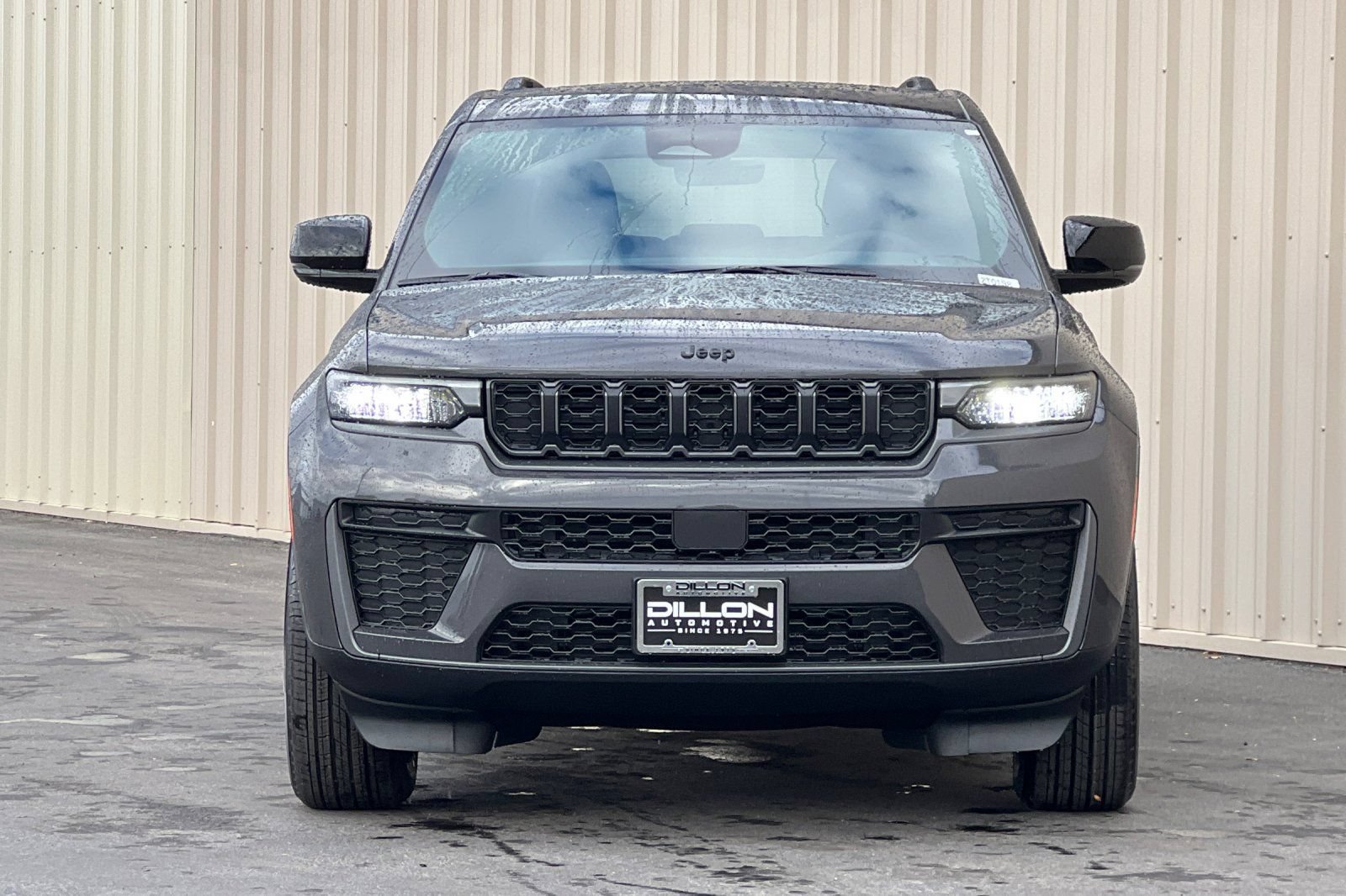 New 2026 Jeep Grand Cherokee Altitude AWD/4WD image 11