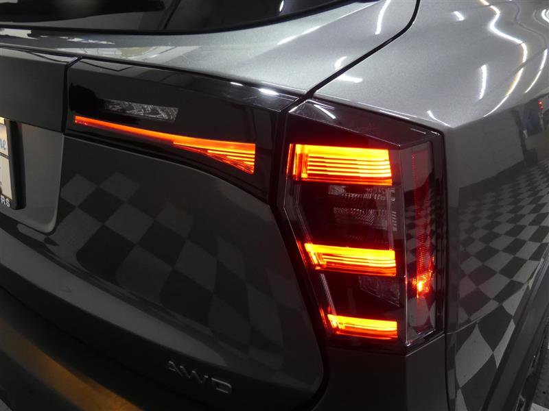 Used 2025 Nissan Kicks SV image 16