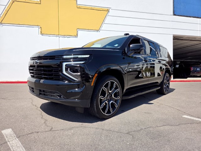 Certified 2026 Chevrolet Suburban RST w/ Advanced Technology Package AWD/4WD image 2