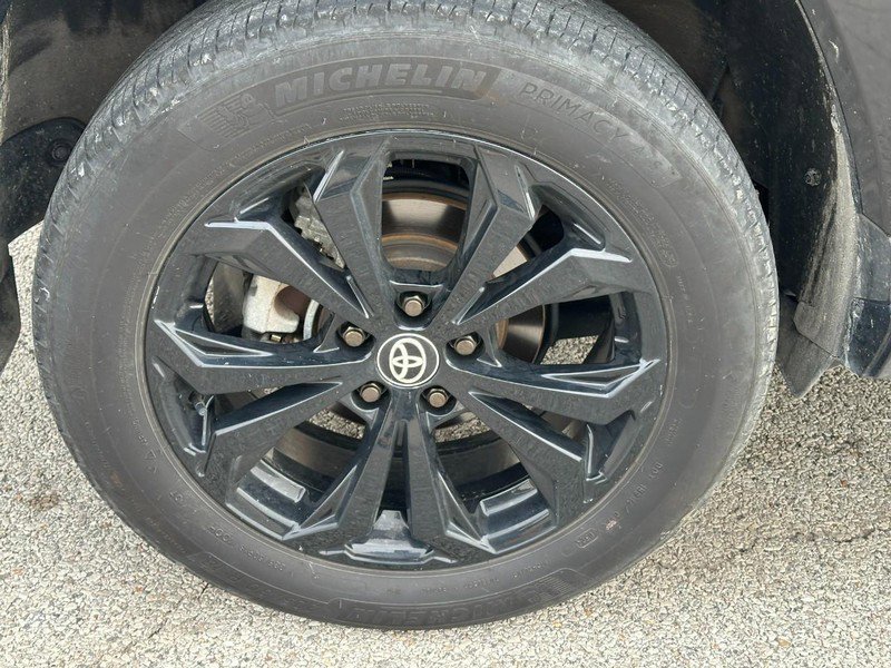 Used 2024 Toyota RAV4 XSE image 6
