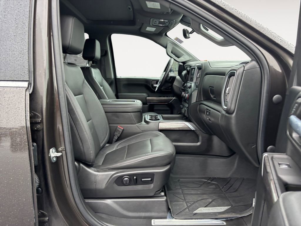 Used 2021 Chevrolet Silverado 3500 LTZ w/ LTZ Premium Package image 10