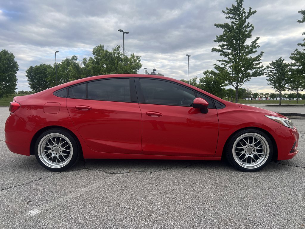 Used 2016 Chevrolet Cruze LS FWD image 6