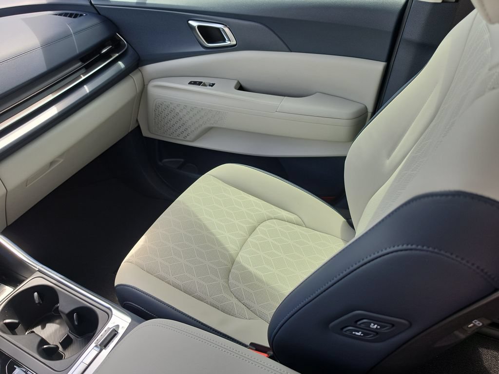 New 2026 Kia Carnival SX FWD image 16