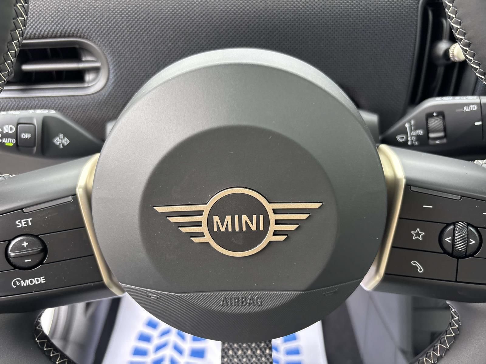 New 2026 MINI Cooper S FWD image 17