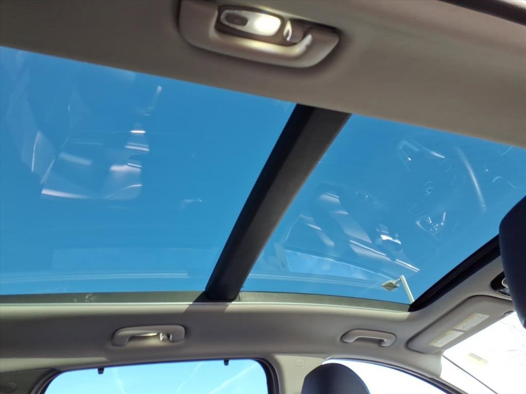 Used 2021 Hyundai Santa Fe SEL w/ Convenience + Premium Package image 9