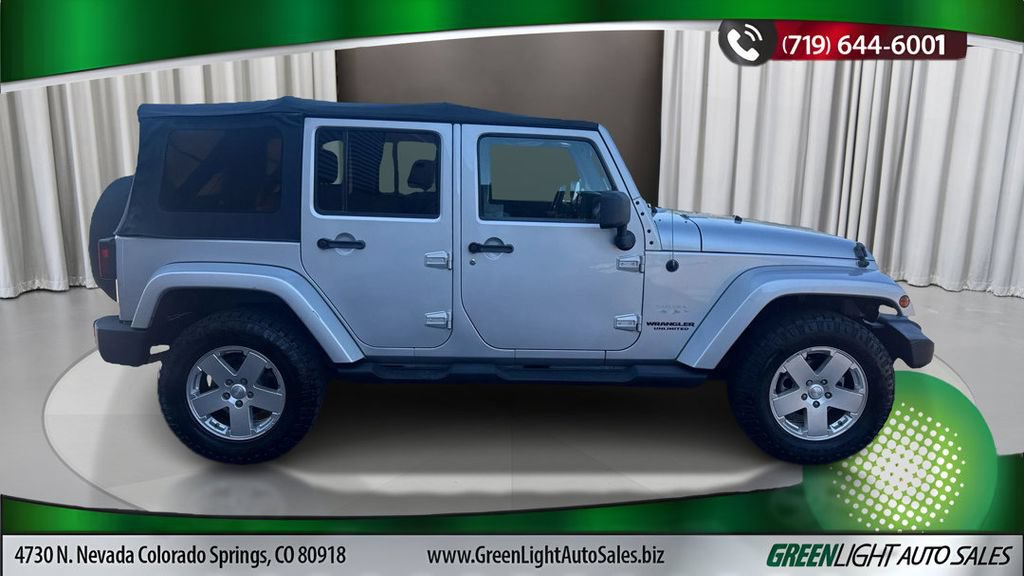Used 2010 Jeep Wrangler Unlimited Sahara AWD/4WD image 6