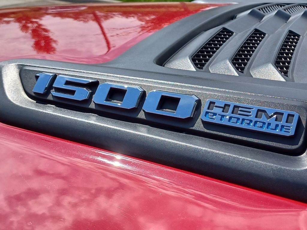 Used 2021 RAM 1500 Laramie w/ Sport Appearance Package AWD/4WD image 28