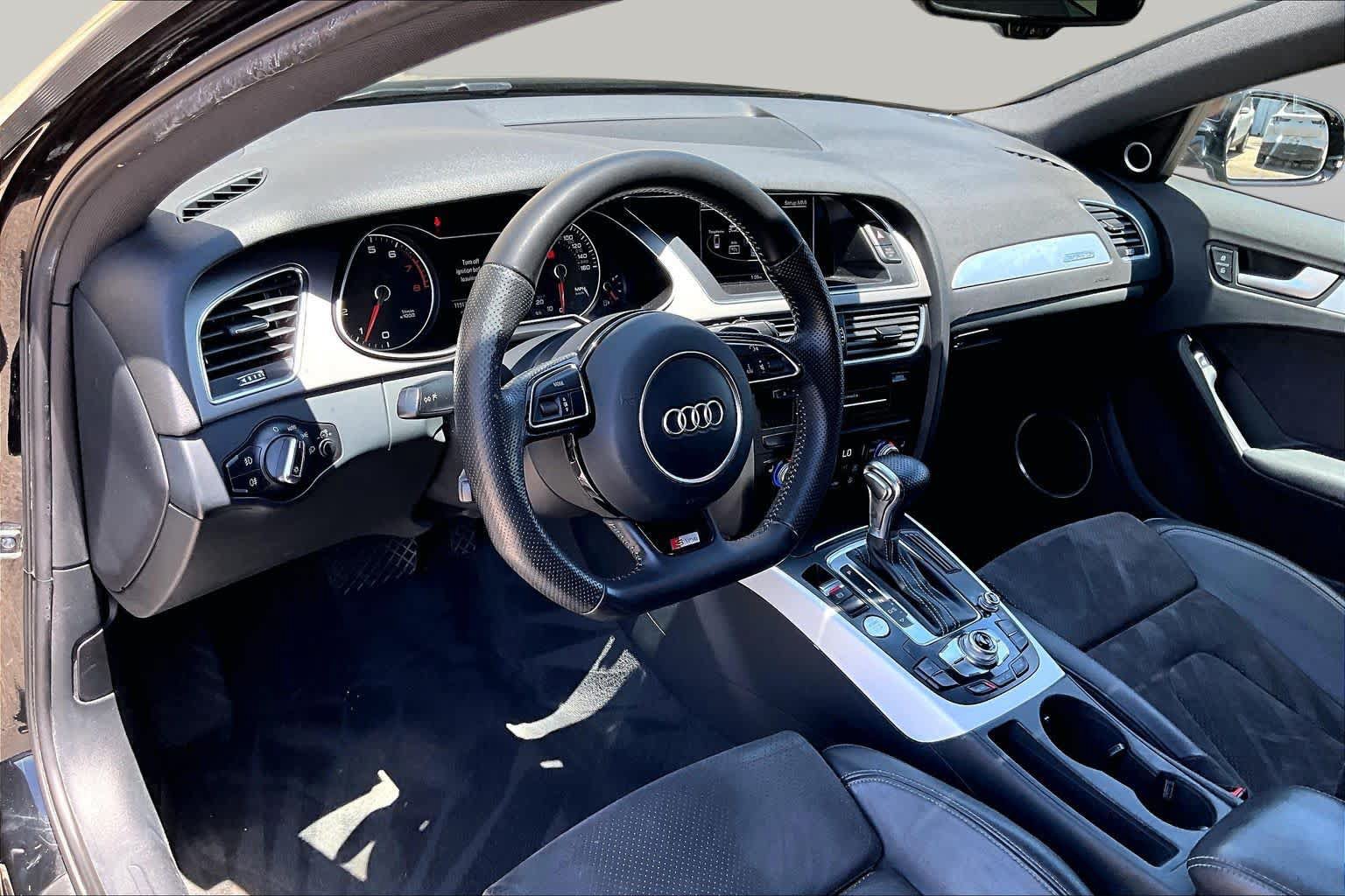 Used 2013 Audi A4 2.0T Prestige w/ Prestige Pkg AWD/4WD image 18