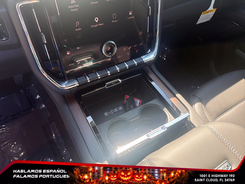 New 2026 GMC Yukon Denali w/ Denali Reserve Package AWD/4WD image 24