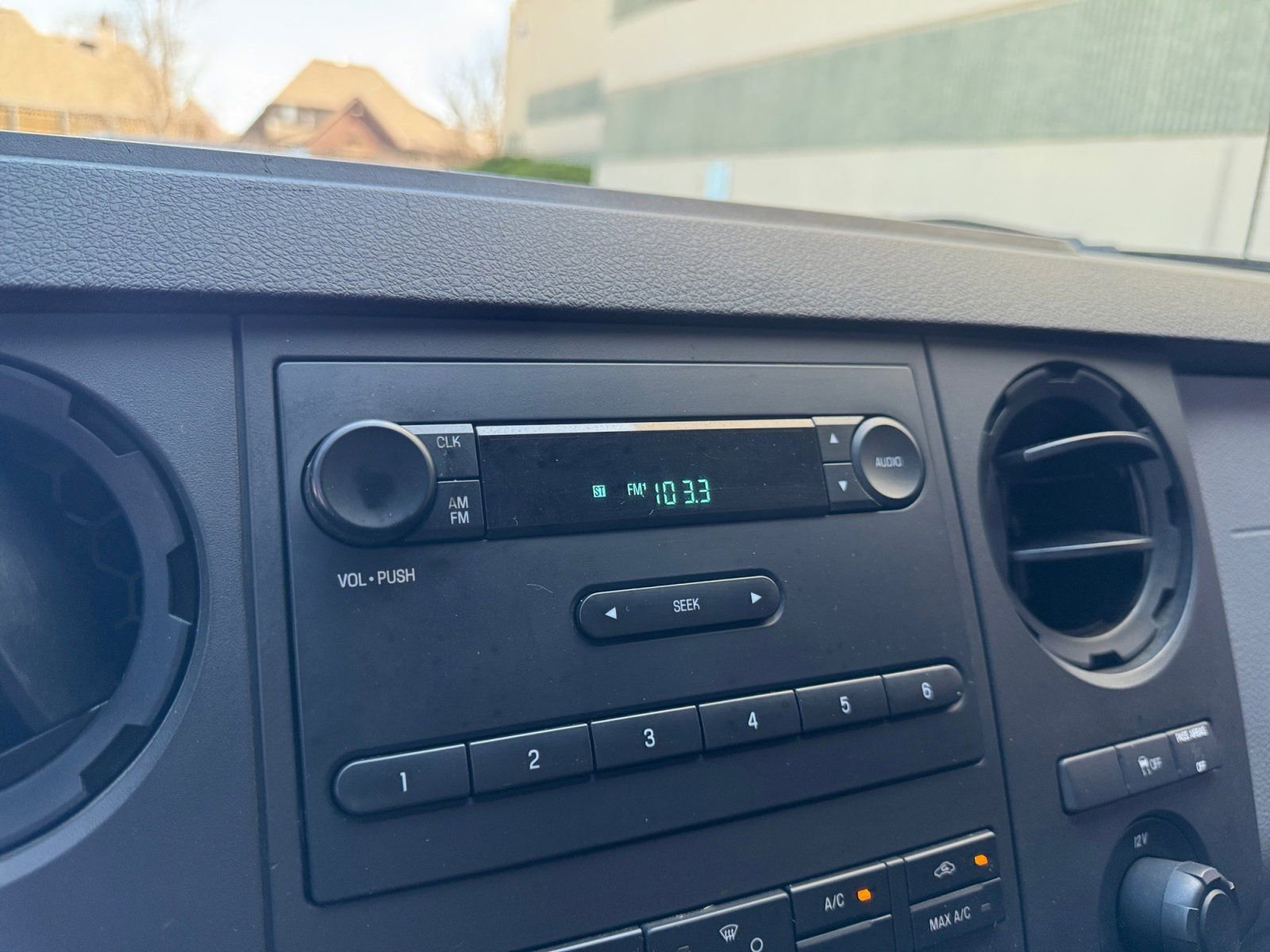 Used 2016 Ford F250 XL w/ Power Equipment Group image 25