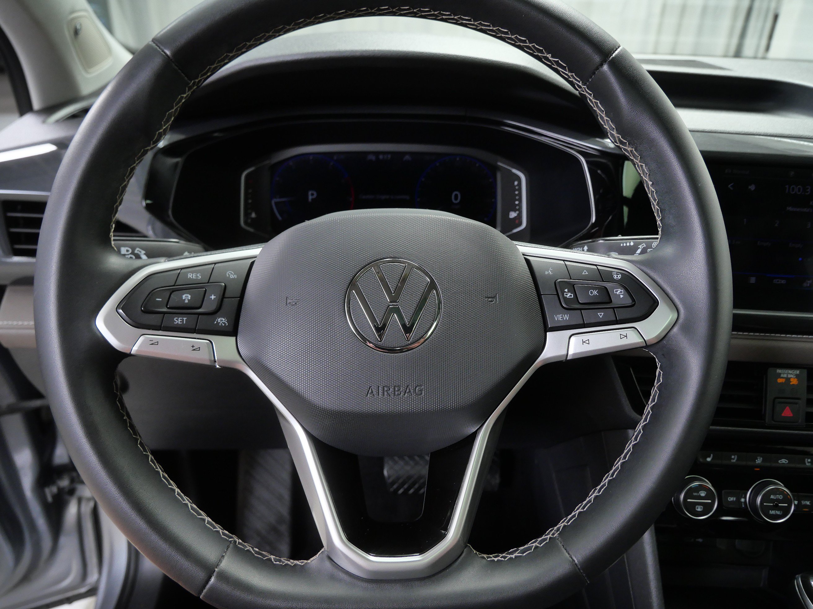 Used 2022 Volkswagen Taos SEL AWD/4WD image 21