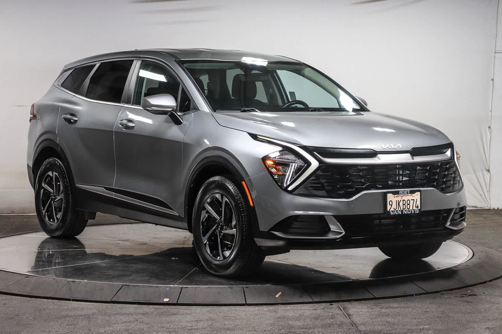 Used 2023 Kia Sportage LX AWD/4WD image 5