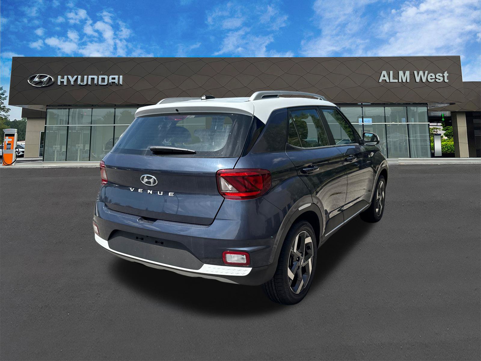 New 2026 Hyundai Venue SEL FWD image 6