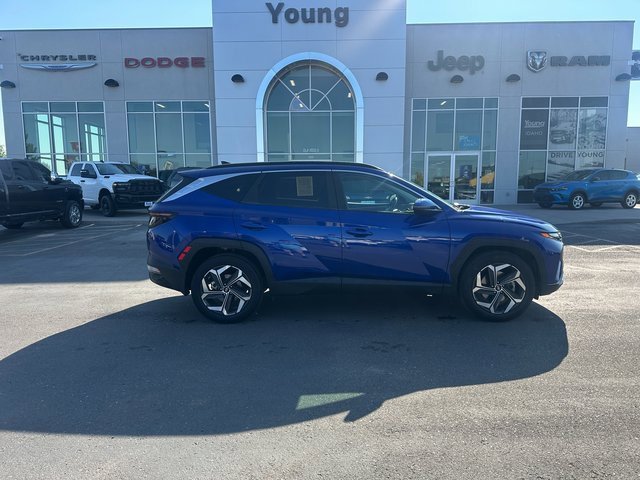 Used 2022 Hyundai Tucson SEL w/ Convenience Package image 2