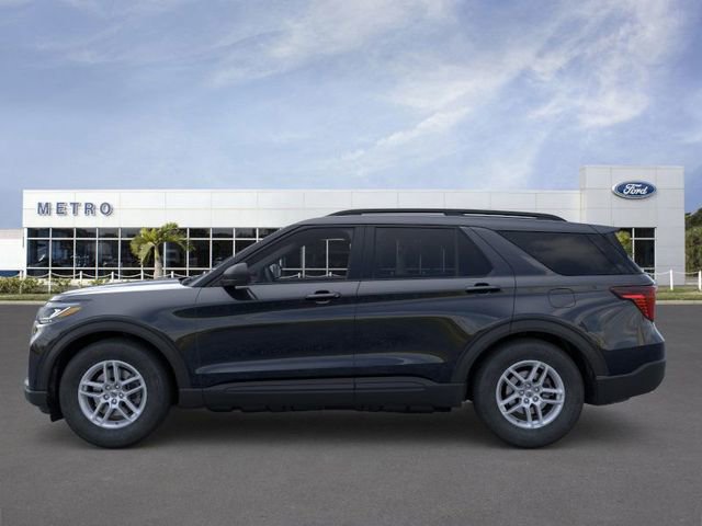 New 2026 Ford Explorer Active w/ Active Comfort Package image 3