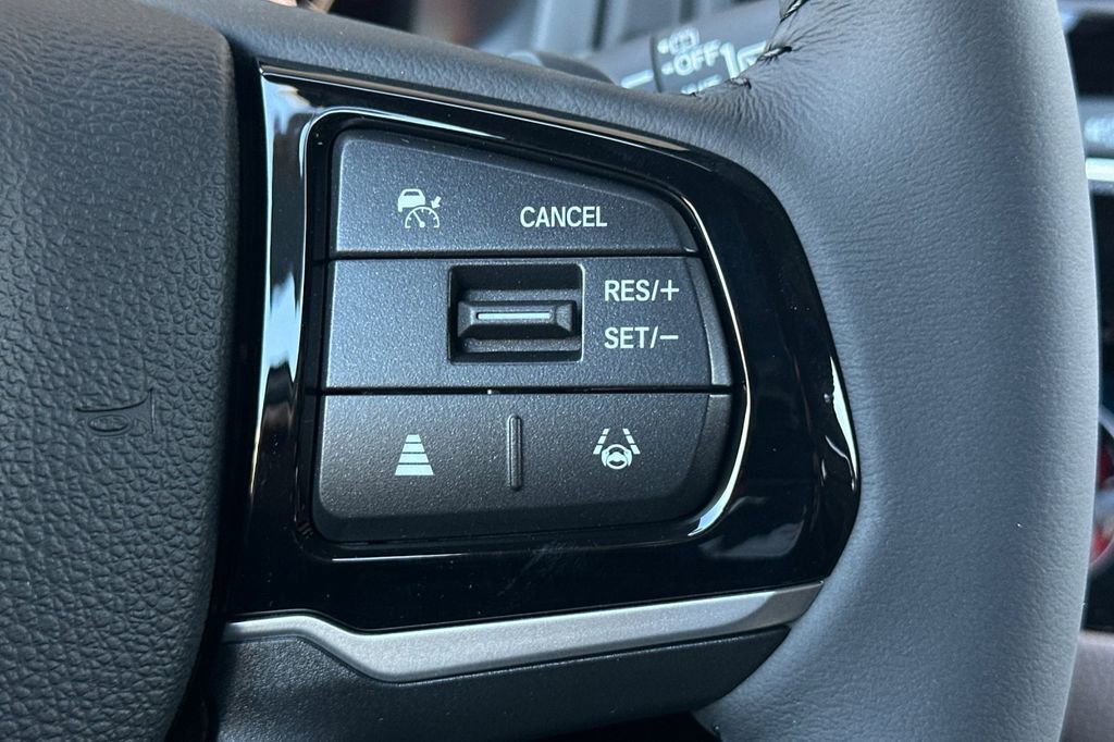 New 2026 Honda Odyssey Touring image 27