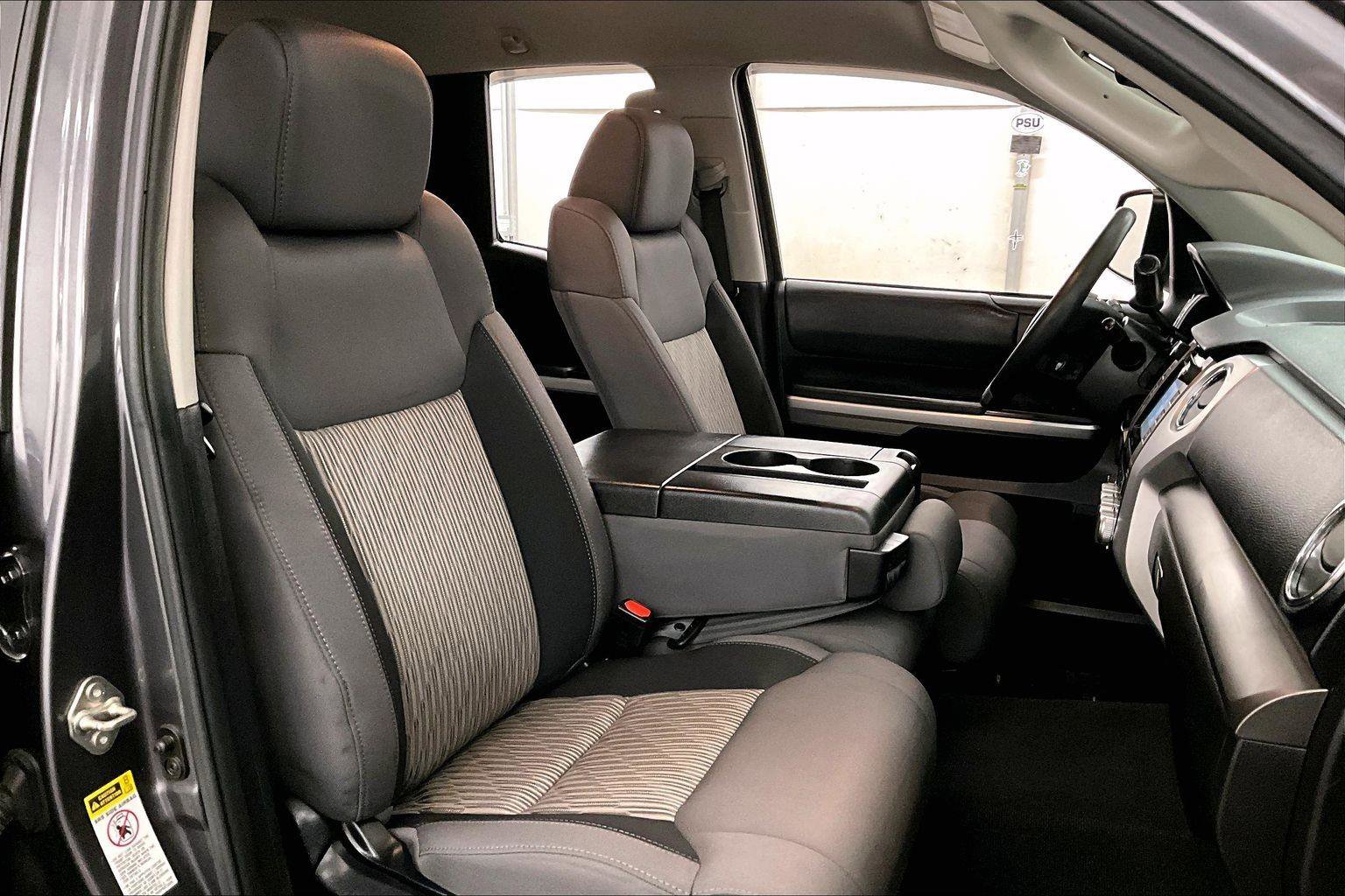 Used 2016 Toyota Tundra SR5 image 7