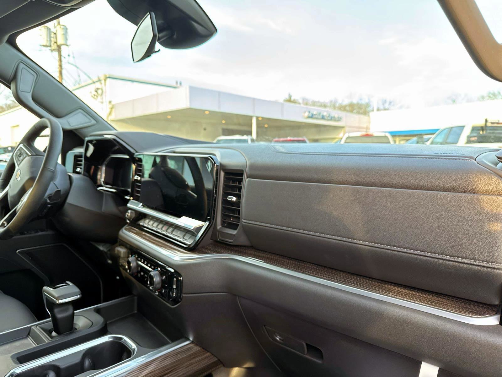 New 2026 Chevrolet Silverado 1500 LT w/ All Star Edition Plus image 5