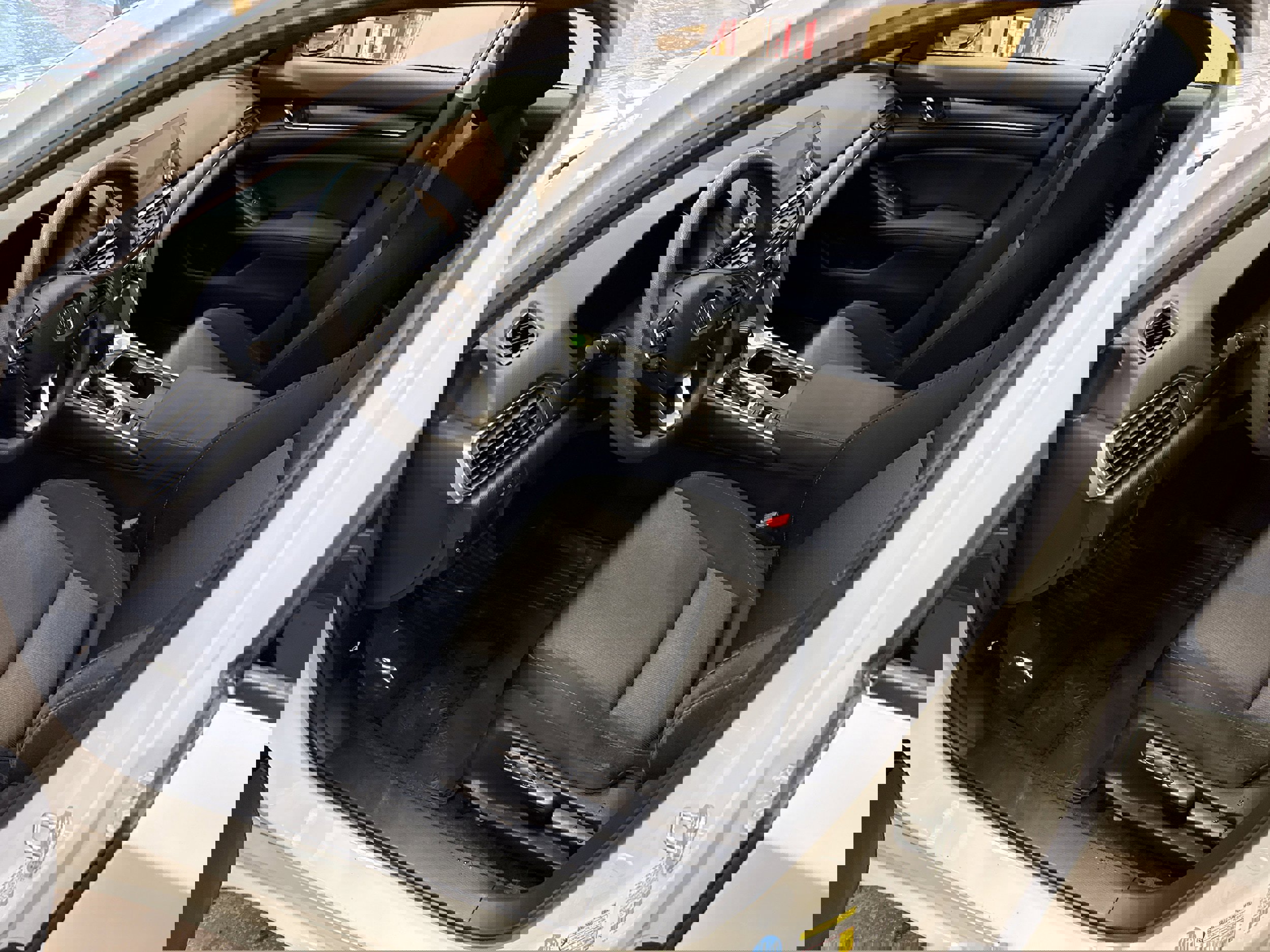 Used 2021 Honda Accord LX image 5