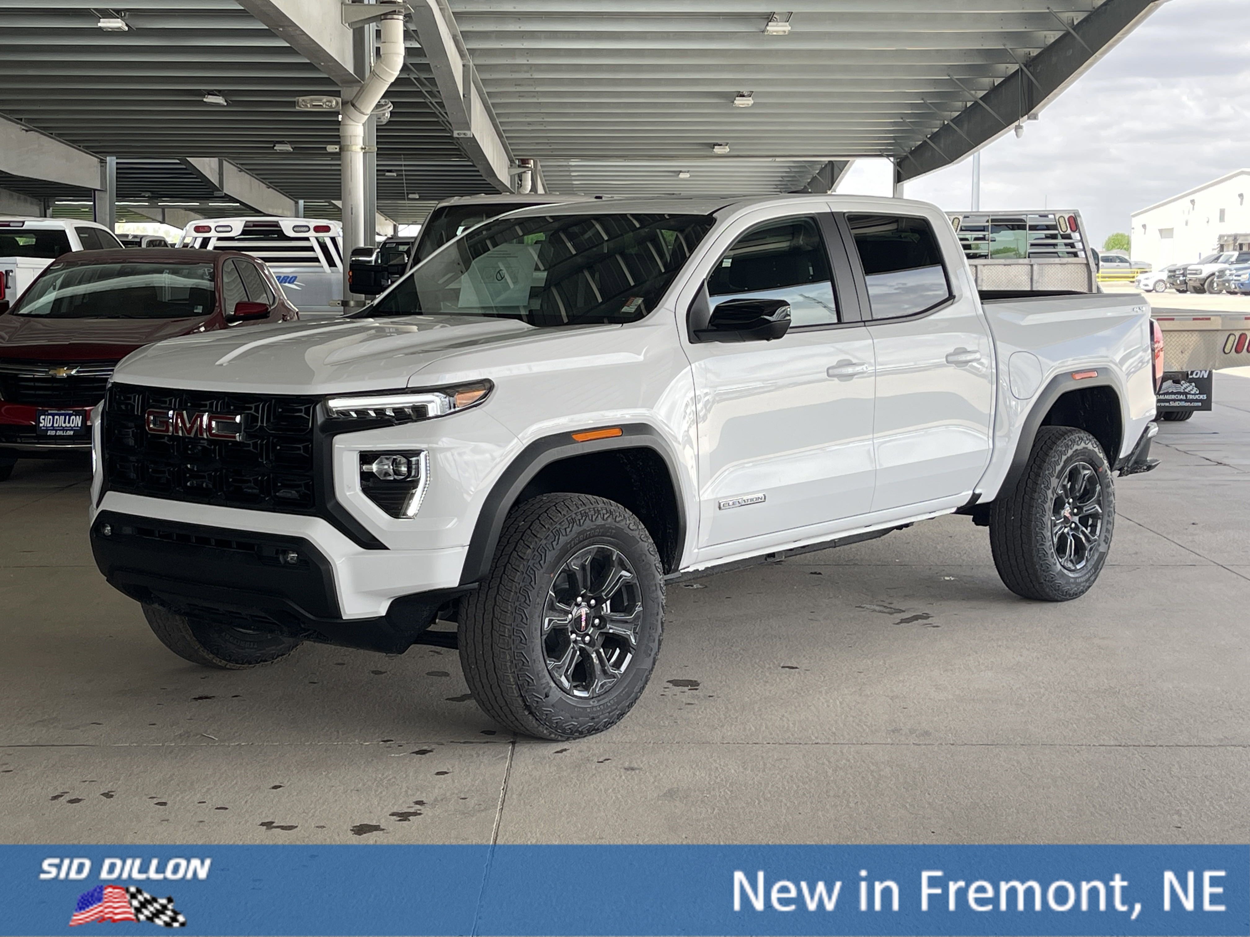 New 2025 GMC Canyon Elevation w/ Convenience Package