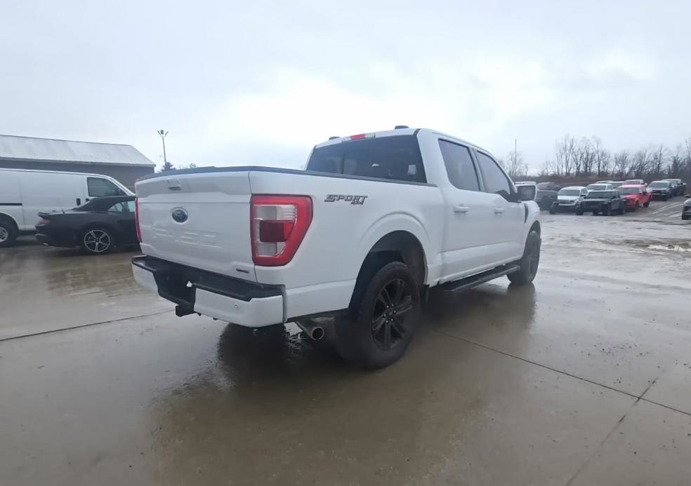 Used 2023 Ford F150 Lariat w/ Equipment Group 502A High image 9