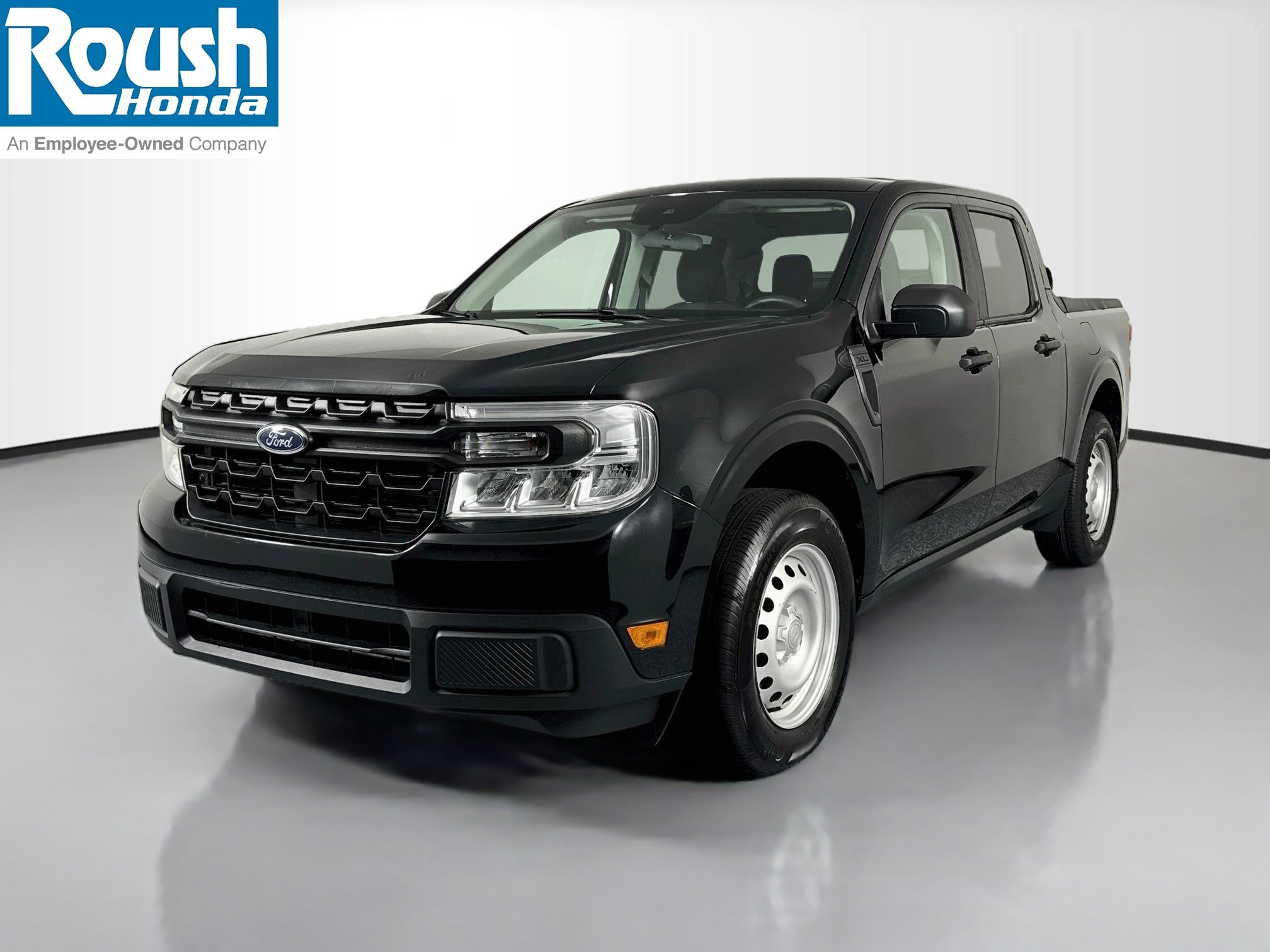 Used 2022 Ford Maverick XL FWD image 1