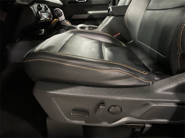 Used 2022 Ford Bronco Badlands image 18
