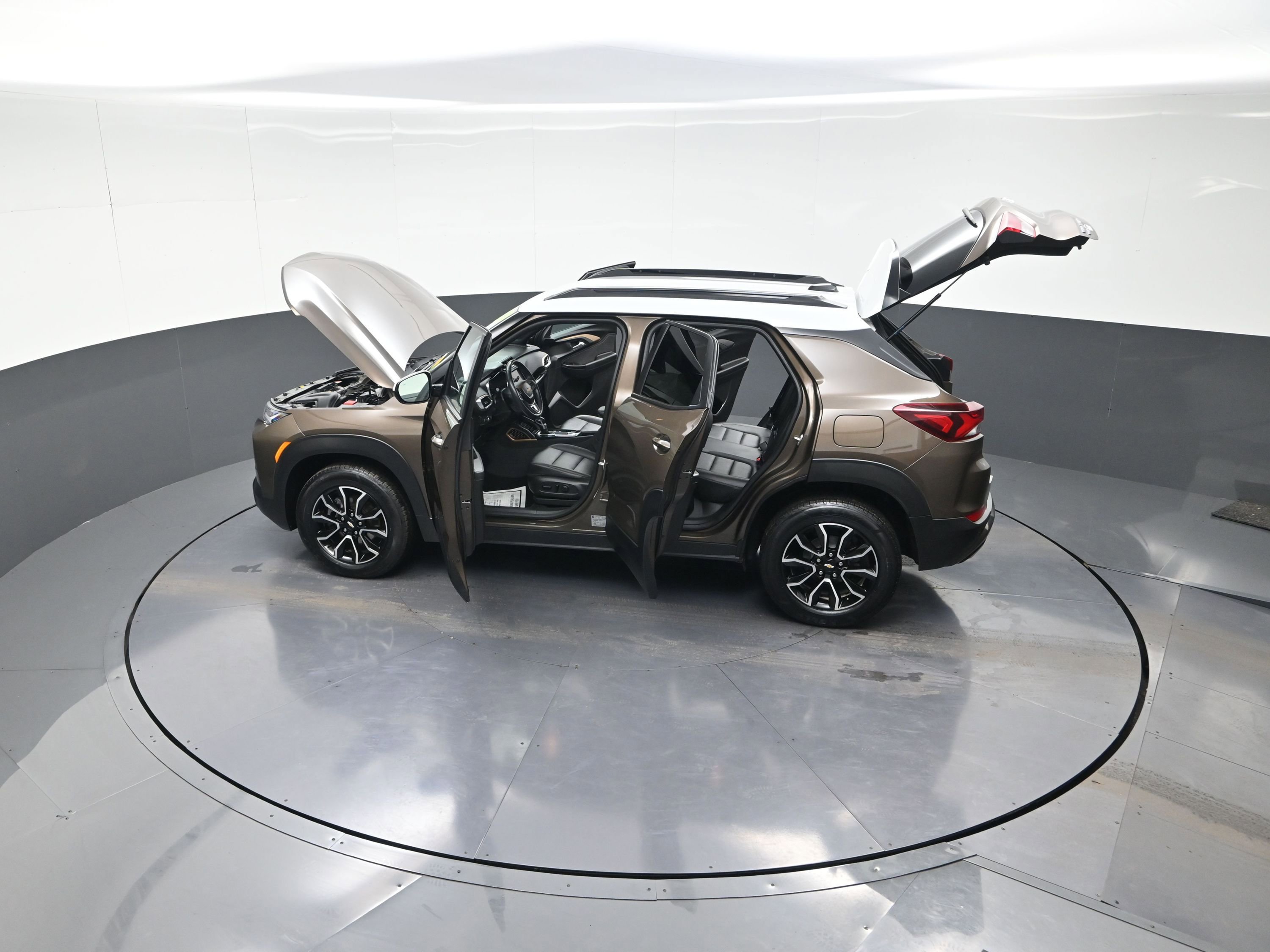 Used 2022 Chevrolet TrailBlazer ACTIV w/ Convenience Package image 15