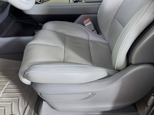 Used 2019 Lincoln Navigator Select RWD image 23