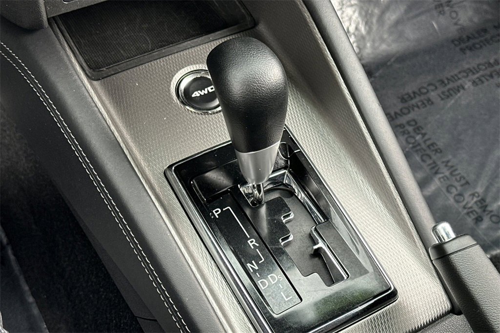 Used 2025 Mitsubishi Outlander Sport ES image 25