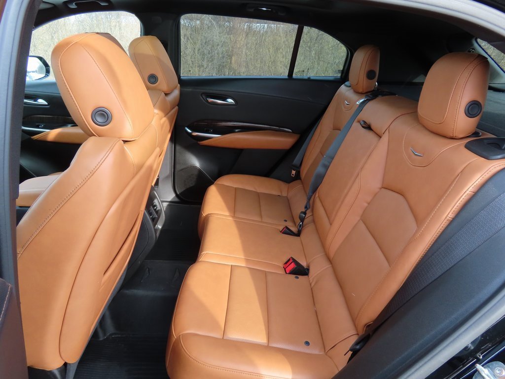 Used 2023 Cadillac XT4 Sport image 29