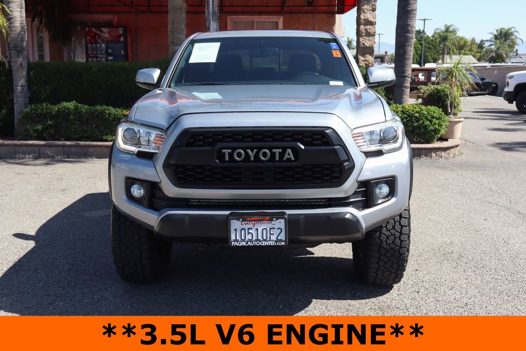 Used 2017 Toyota Tacoma TRD Off-Road RWD image 3