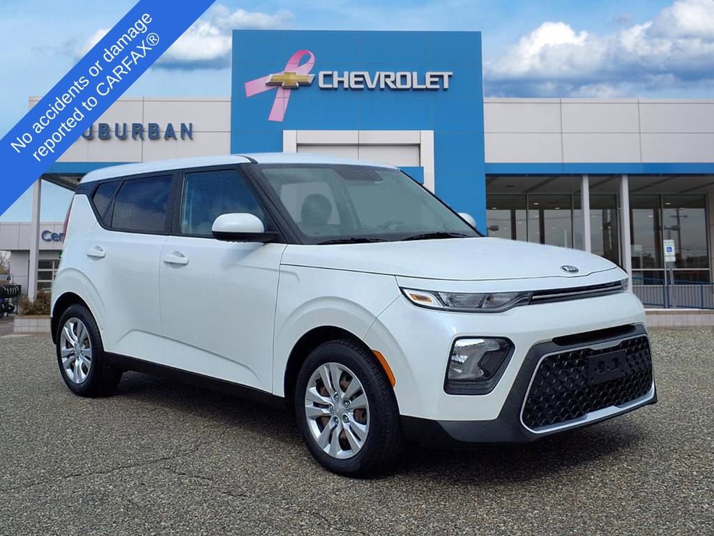 Used 2020 Kia Soul LX image 3