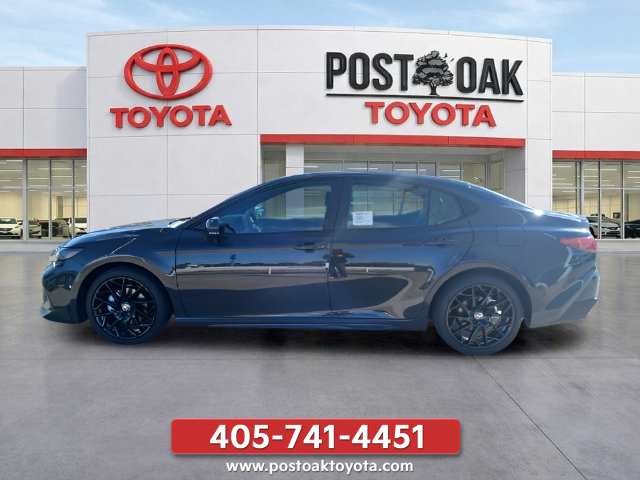 New 2026 Toyota Camry SE w/ Convenience Package FWD image 3