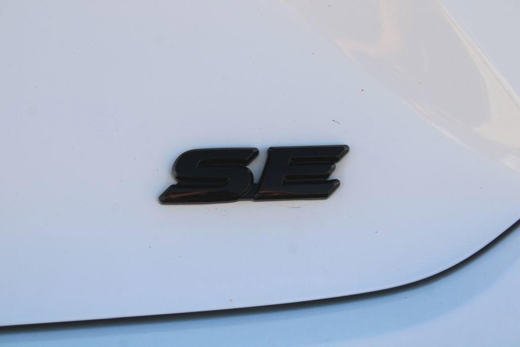 Used 2025 Toyota Camry SE FWD image 18
