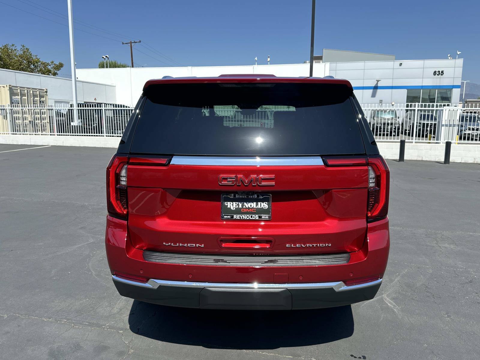 New 2027 GMC Yukon Elevation w/ Elevation Premium Package RWD image 6