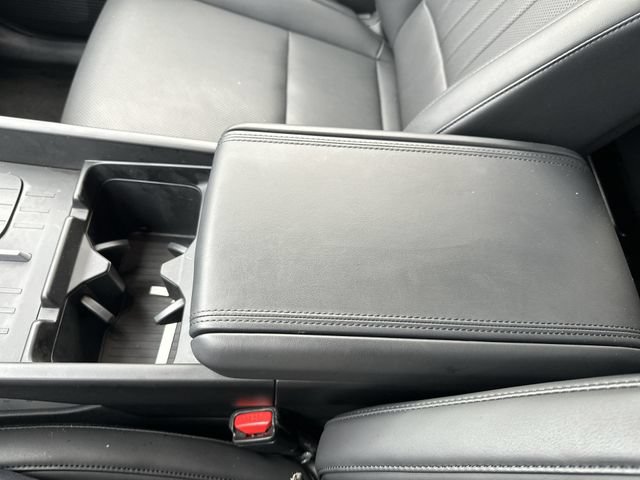 Used 2026 Hyundai Santa Fe SEL FWD image 16