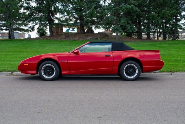Used 1991 Pontiac Firebird Convertible image 3