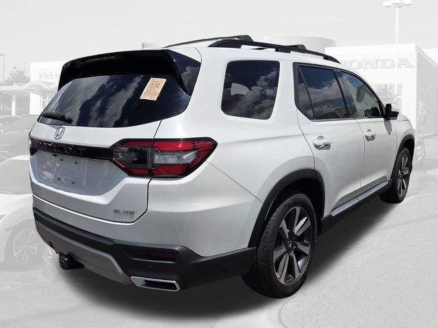 Used 2024 Honda Pilot Elite image 5
