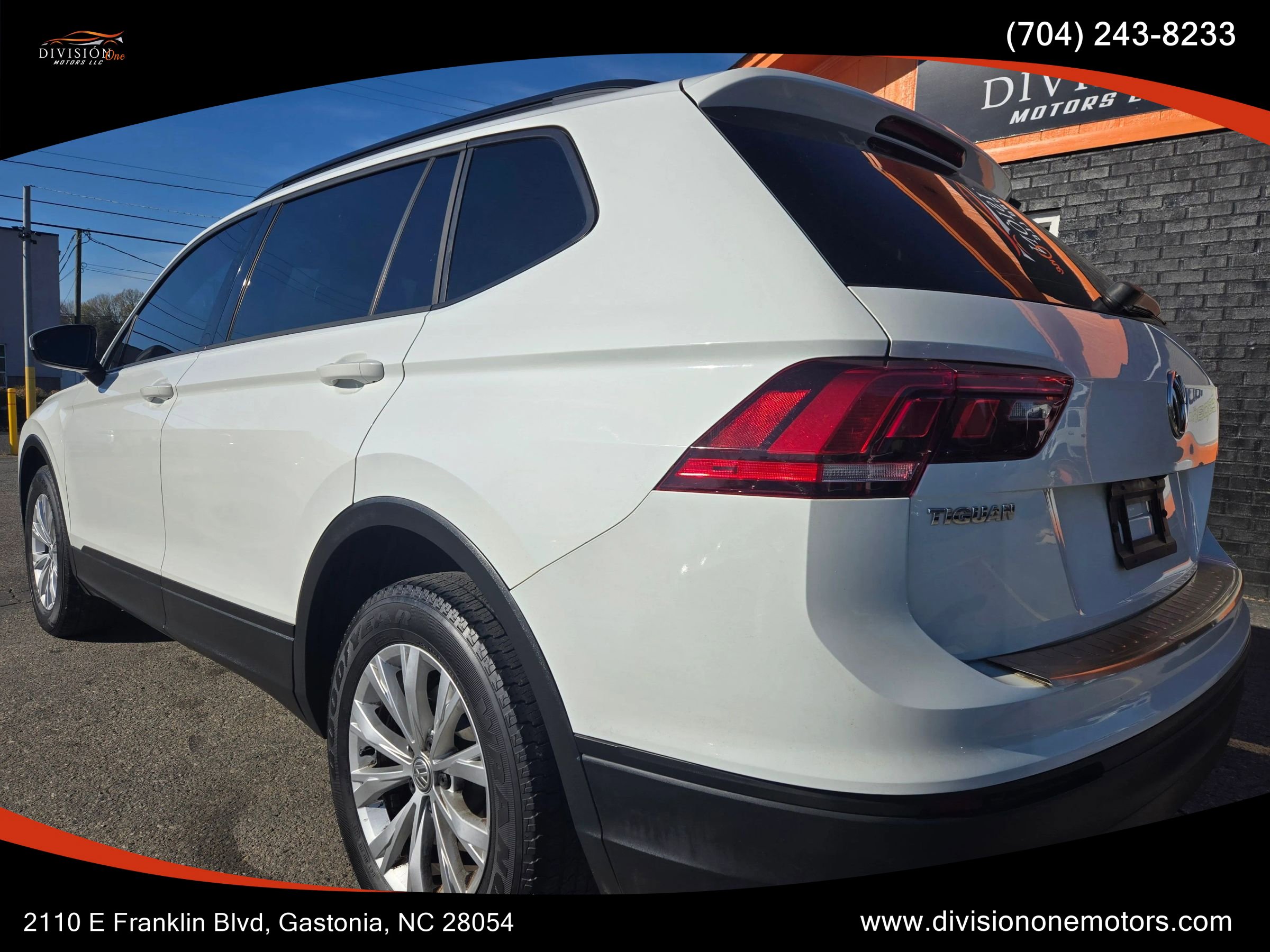 Used 2019 Volkswagen Tiguan S w/ Driver Assistance Package image 6
