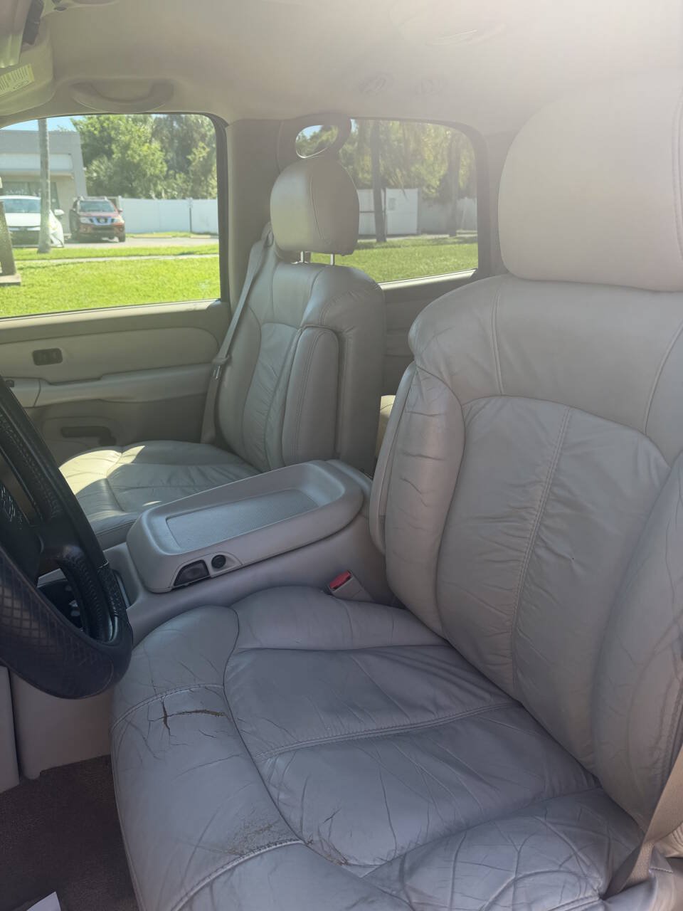 Used 2002 Chevrolet Tahoe LS AWD/4WD image 10