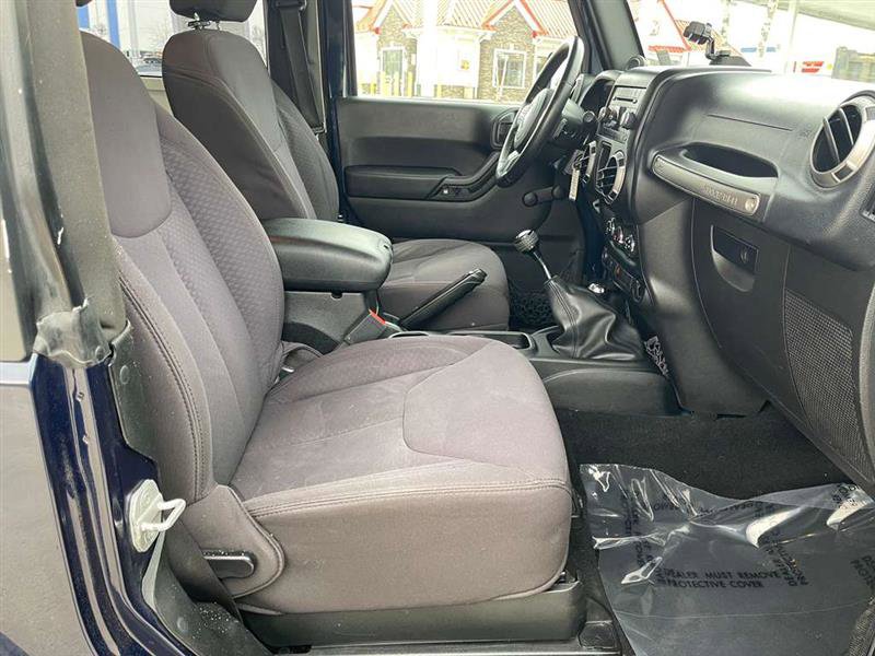 Used 2013 Jeep Wrangler Sport w/ Connectivity Group image 9