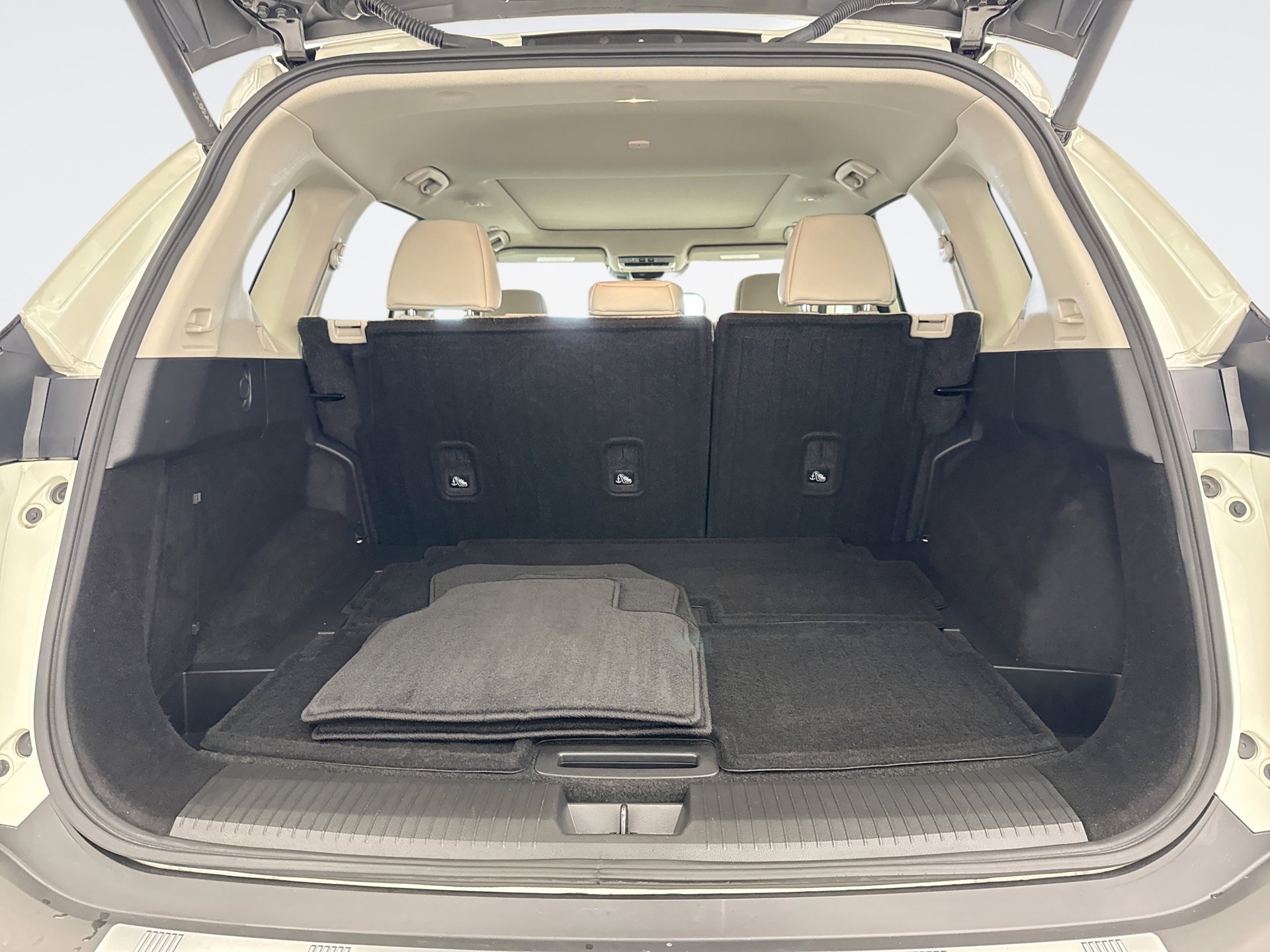 Used 2023 Nissan Rogue SL w/ SL Premium Package AWD/4WD image 19