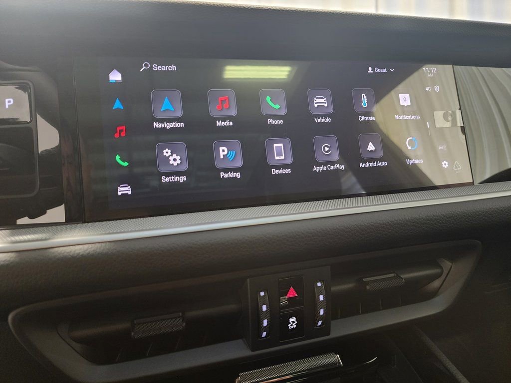 Certified 2025 Porsche Cayenne image 11