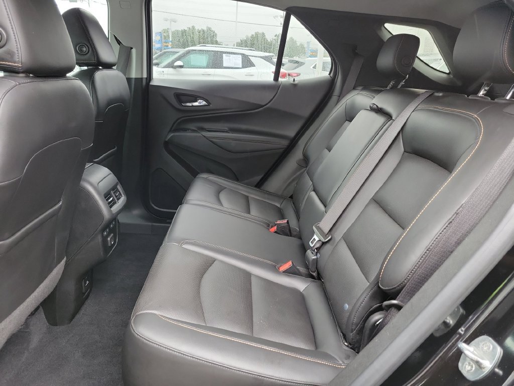 Used 2020 Chevrolet Equinox Premier AWD/4WD image 18