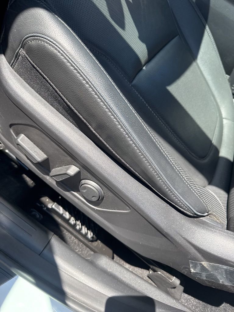 Certified 2023 Hyundai Tucson Limited w/ Cargo Package AWD/4WD image 8